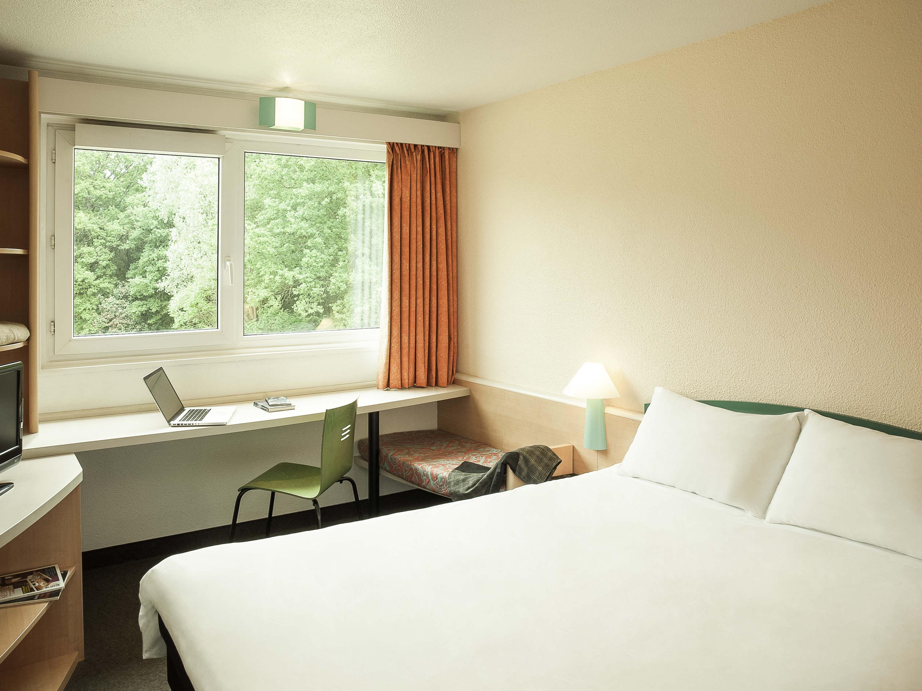 Ibis Orléans Nord Hotel