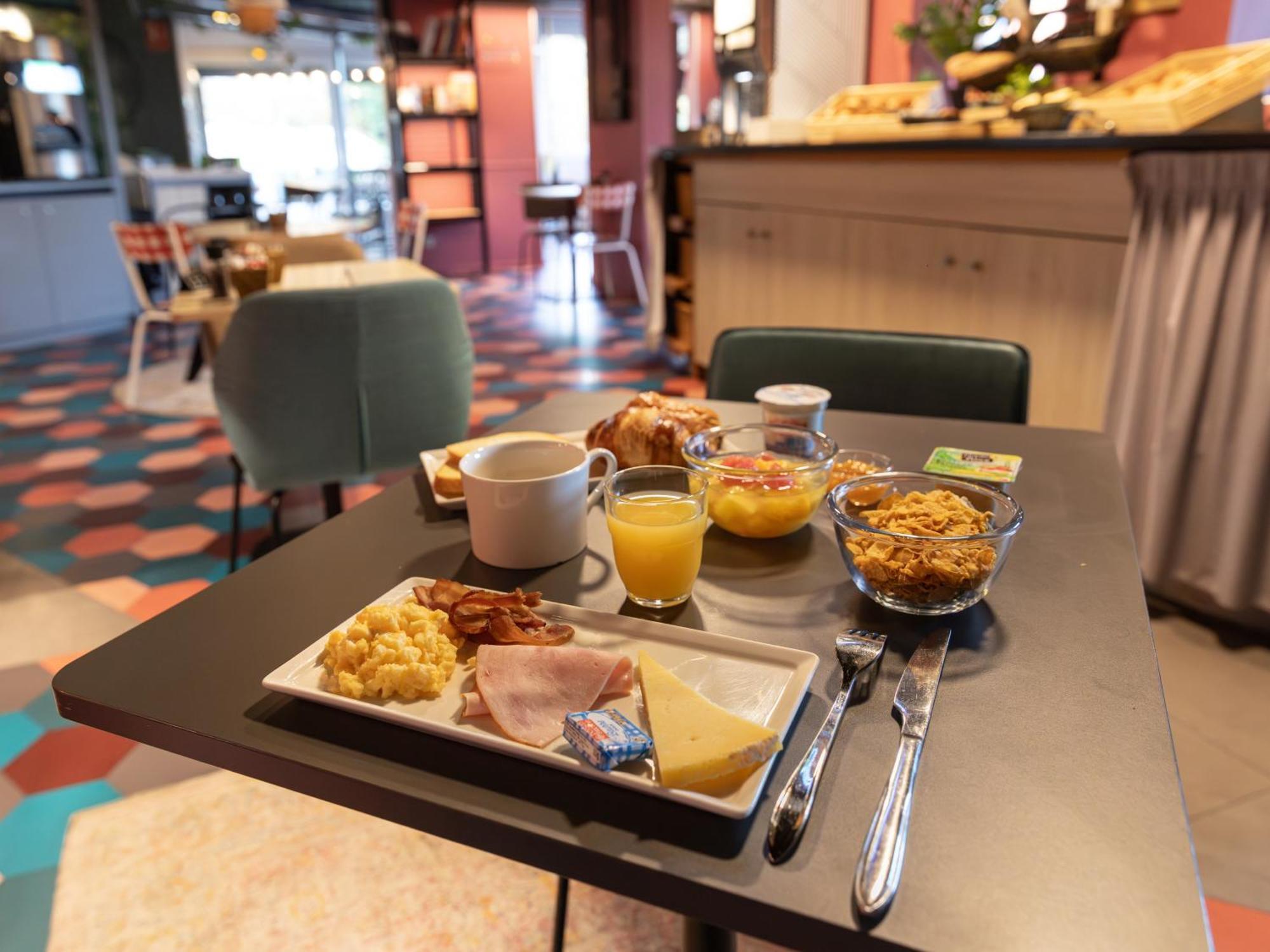 Hotel Ibis Orléans Nord 3*